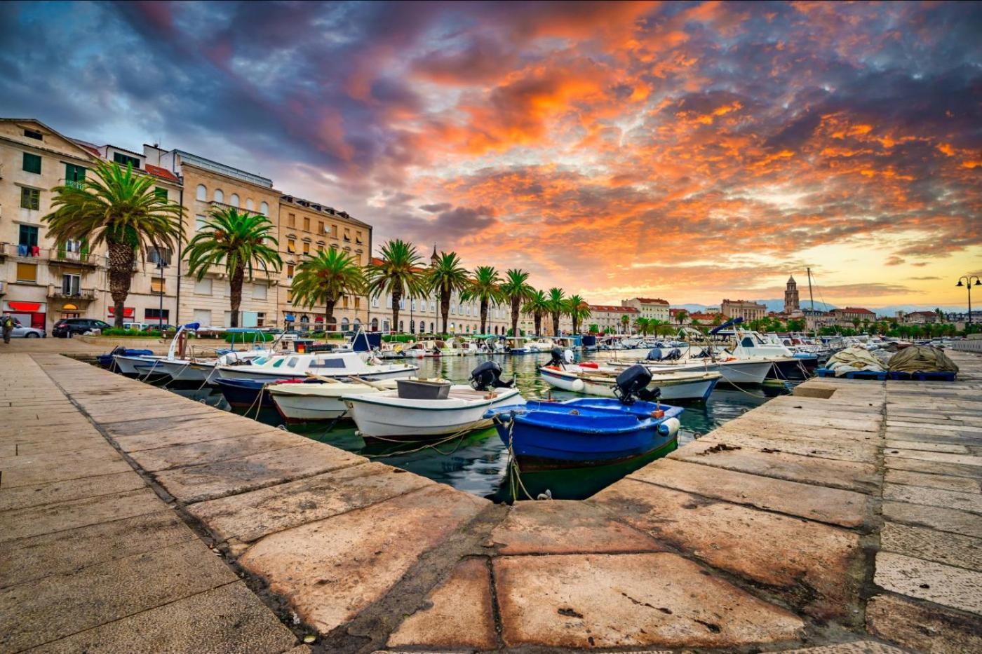 5222-1 For 3 Pers In Apartmán Split